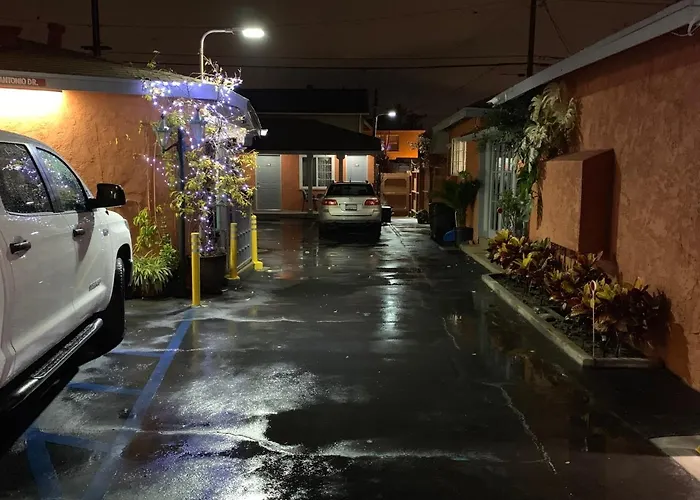 Sunlight Motel Long Beach